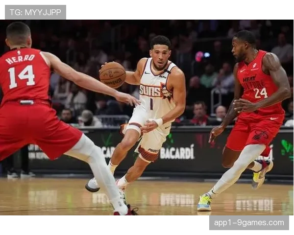 太阳布克高效25分终结五连败,团队三分命中率回暖锁定附加赛席位